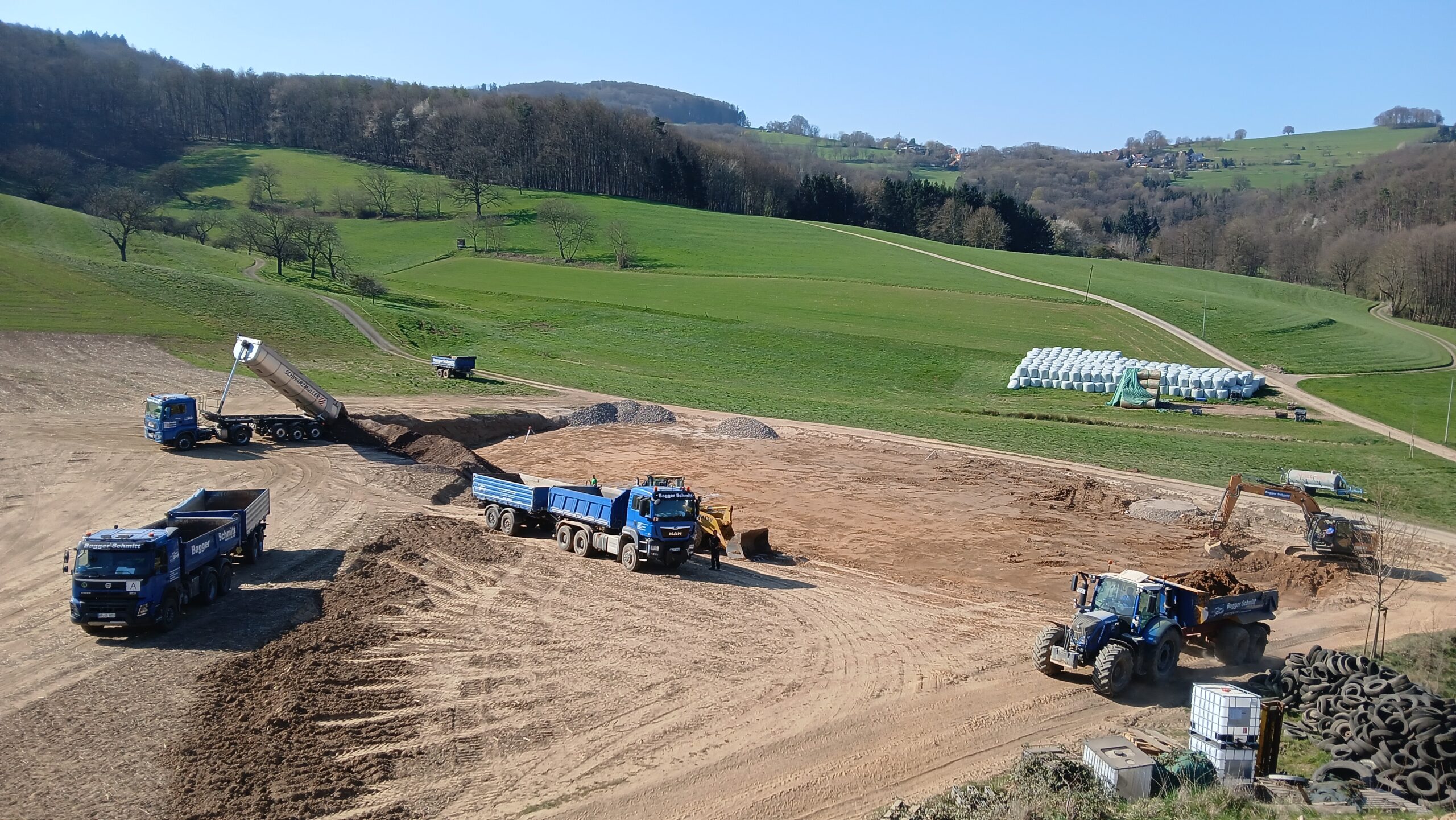 Spezialtiefbau Erdarbeiten Bagger Schmitt Odenwald 9
