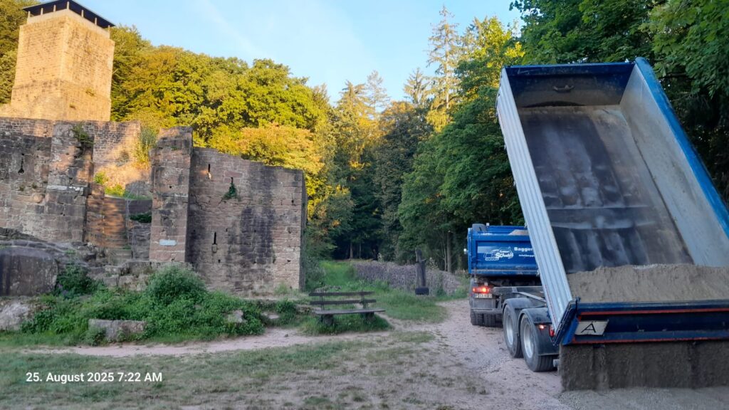 Sattel- und Hängerzüge - Bagger Schmitt