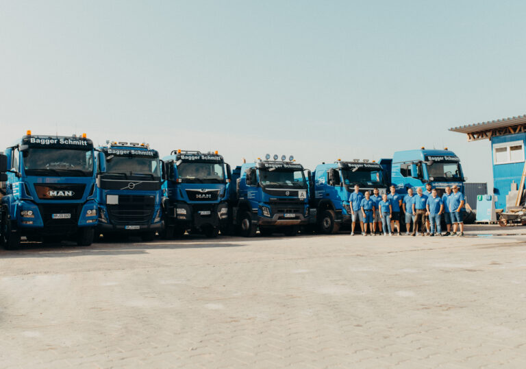 Bagger Schmitt Fuhrpark und Team